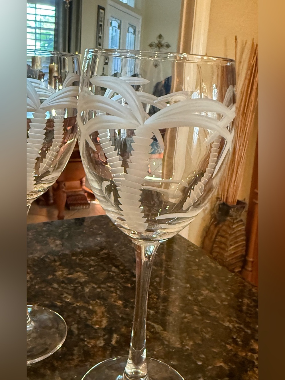 Rolf Glass Palm Tree Etched Wine Glasses - Set of 2 - Picture 4 of 6